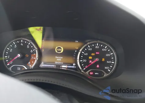 2022 Jeep Renegade Altitude 4X4 из США, поврежденный, VIN ZACNJDE13NPN89913